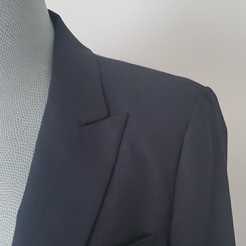 Theory | Single Button Blazer - Picture 3 of 8